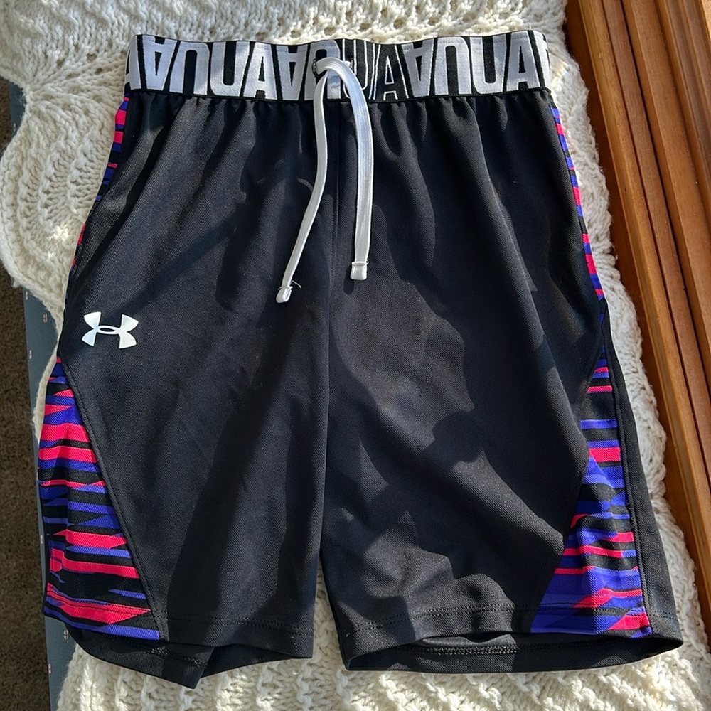 Juniors Under Armour Loose Fitting Basketball Shorts